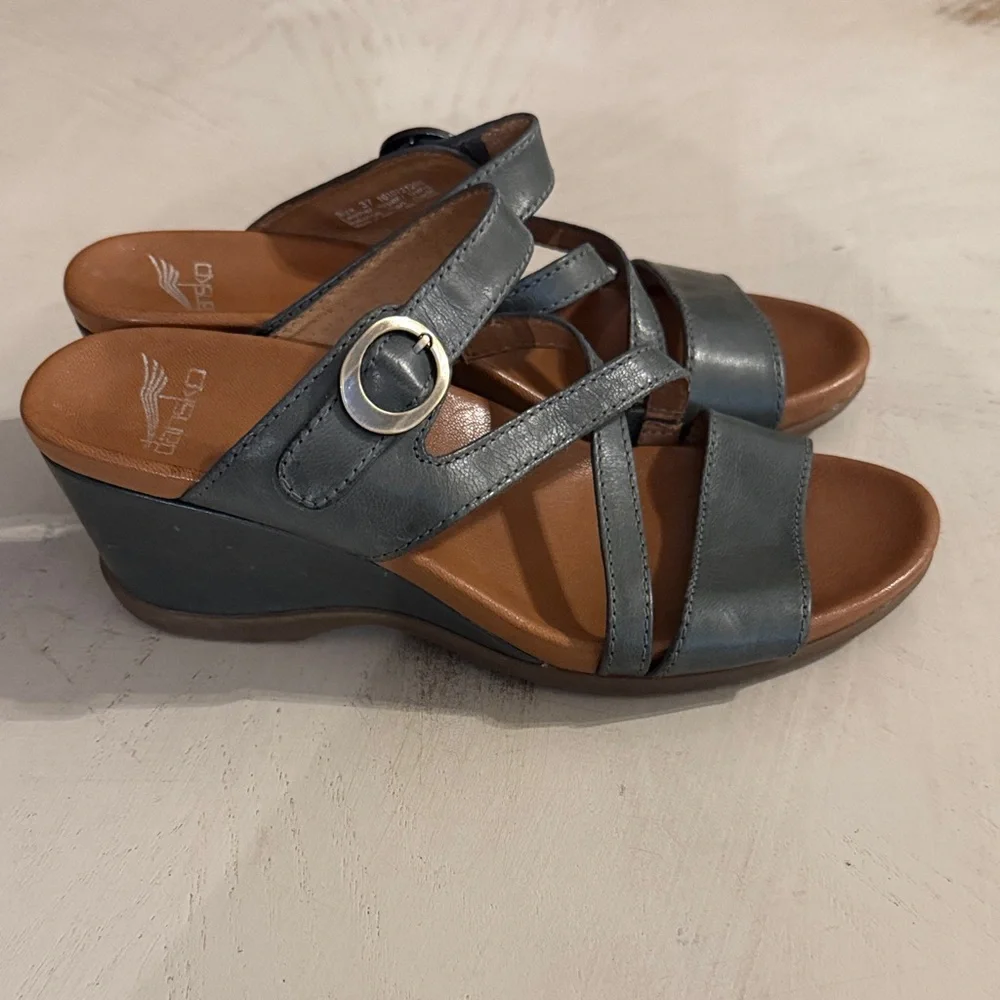 Dansko Ana Blue Leather Strappy Wedge Sandals 37 $150